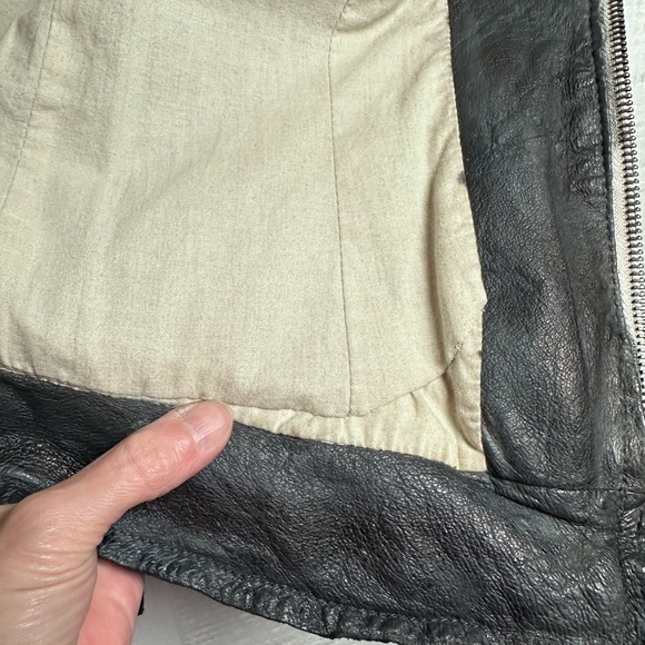 Metallica Leather Jacket Upcycle hand colored and decorated well loved - Picture 12 of 17